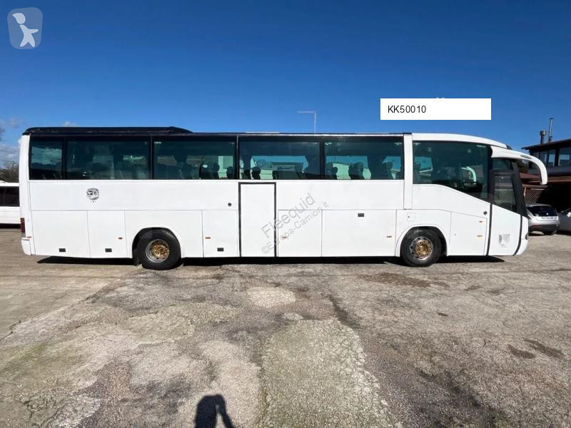Междуградски автобус Scania i6