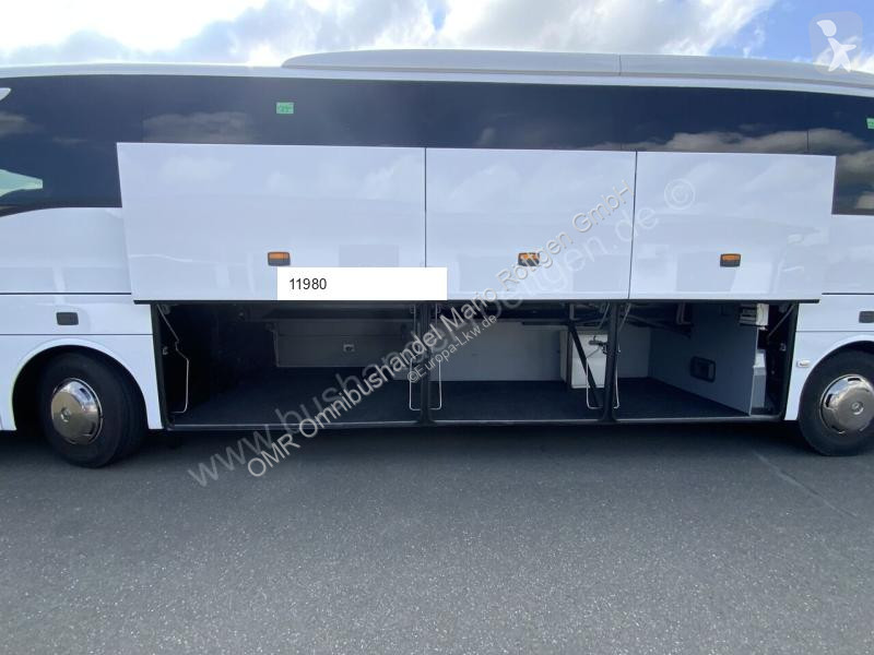 Autobus Mercedes L 17 RHD