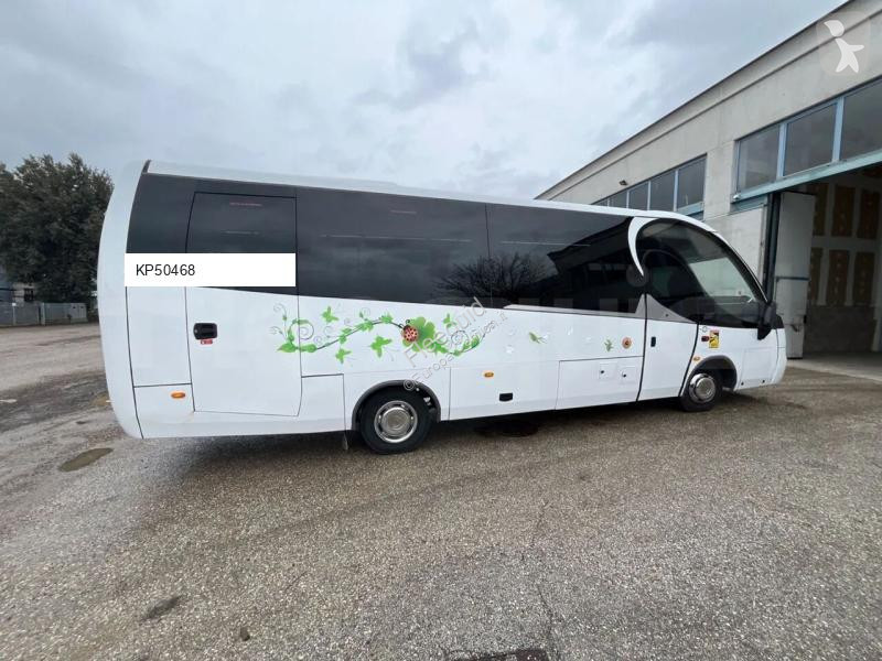 حافلة Iveco