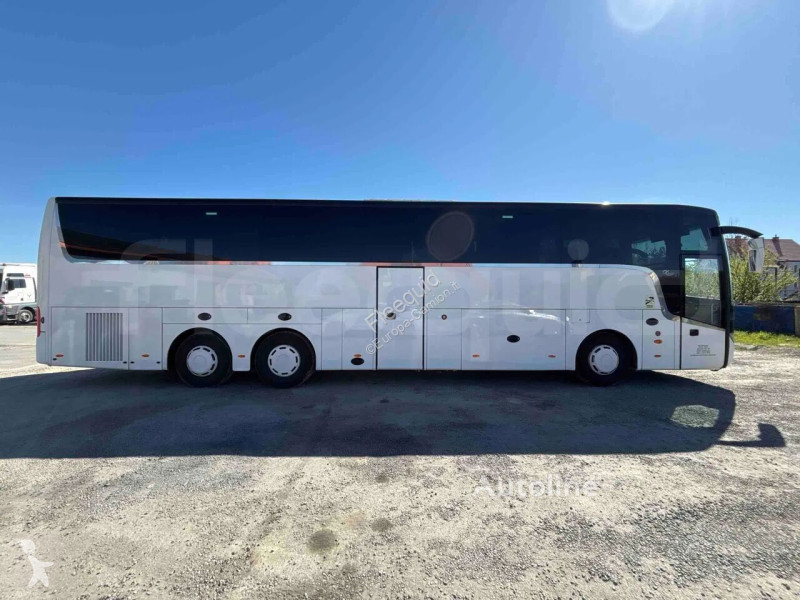 Autobus Scania M330