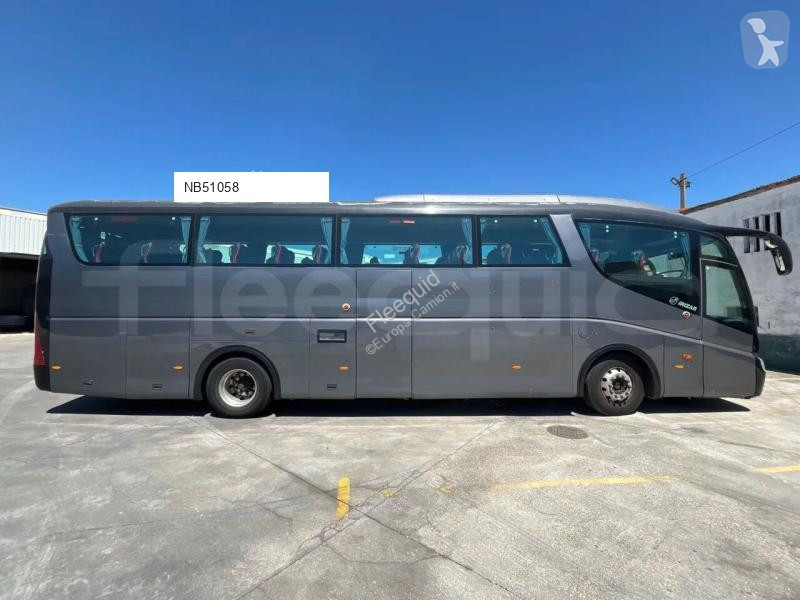 حافلة Irizar i6