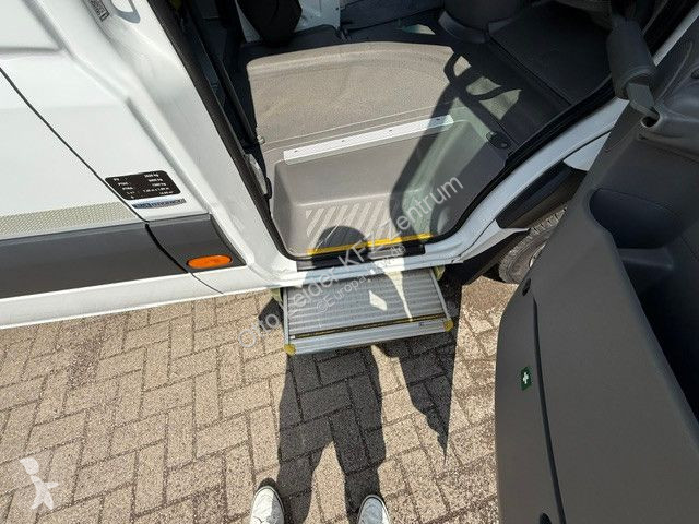 حافلة Mercedes 516 23 Sitzen
