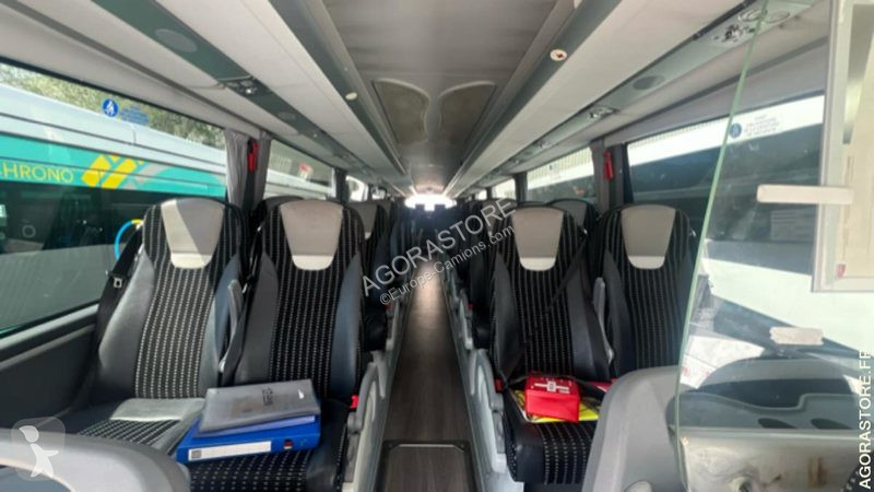 Междуградски автобус Irizar I6
