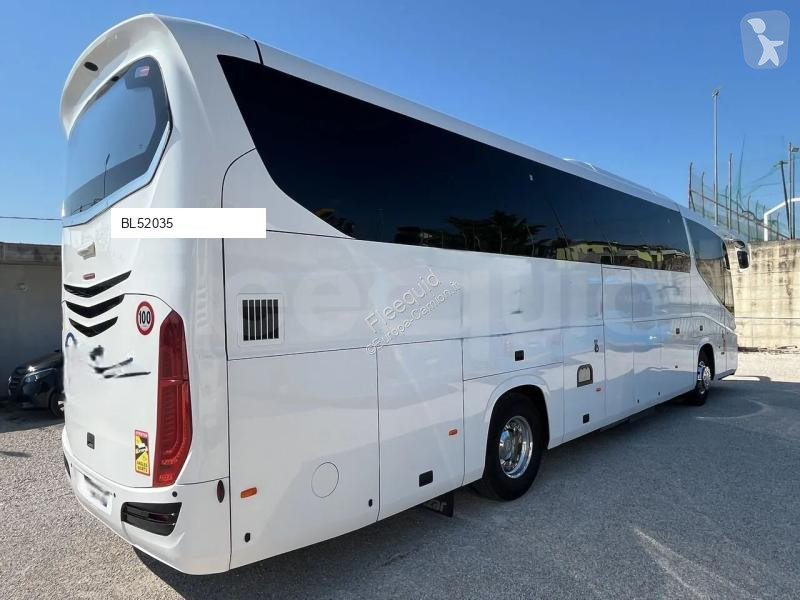Autokar Irizar i8