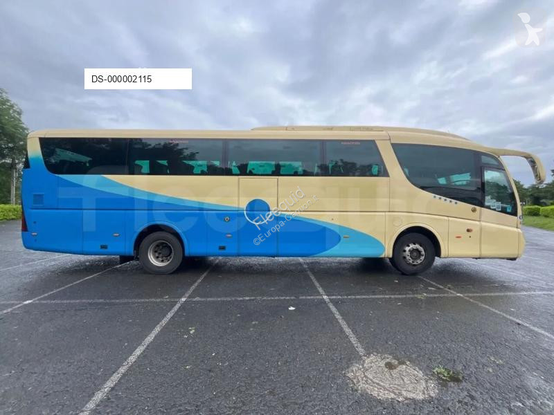 Autokar Irizar PB