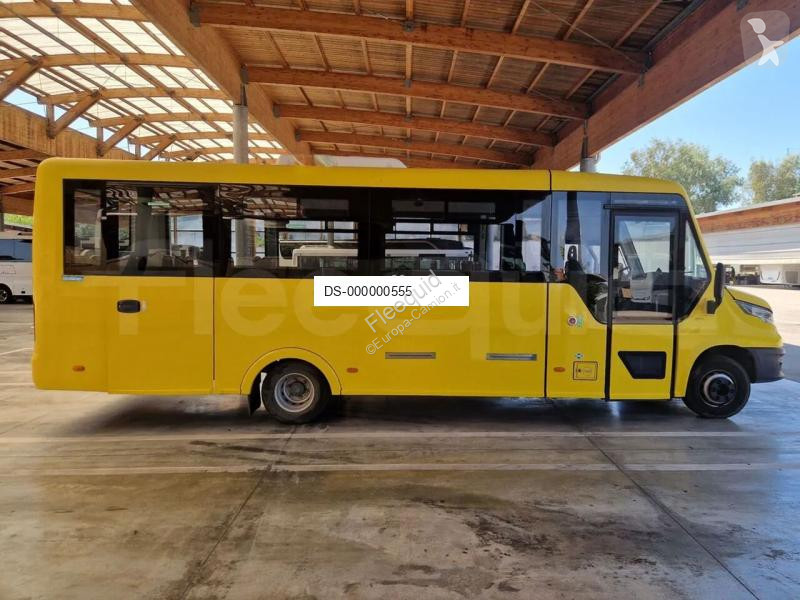 Междугородний автобус Iveco