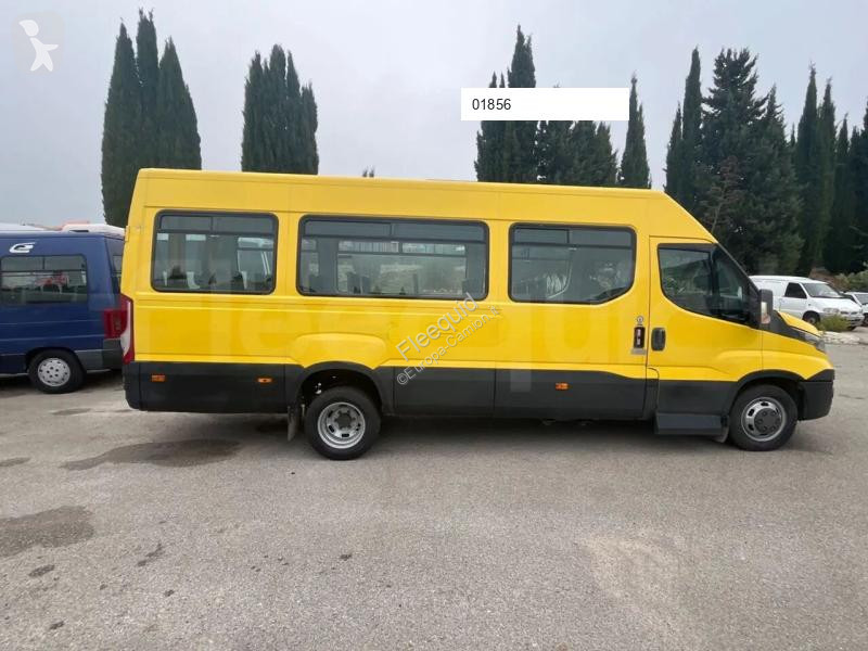 Iveco Daily coach