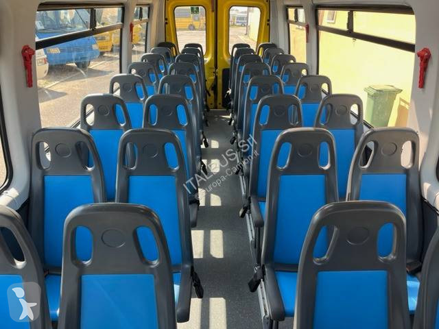 Autocarro Iveco a 50 / S 34