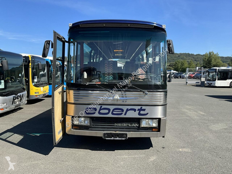 Rutebil Neoplan N 212