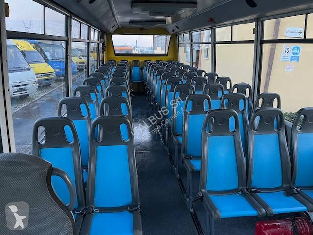 Autocarro Iveco SITCAR EUROCARGO 100