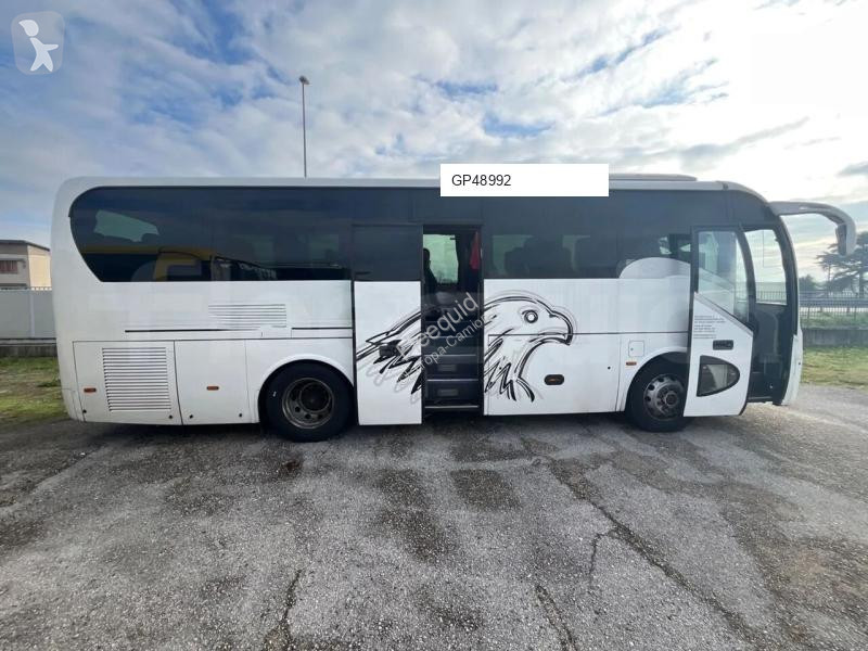 حافلة King Long XMQ6900
