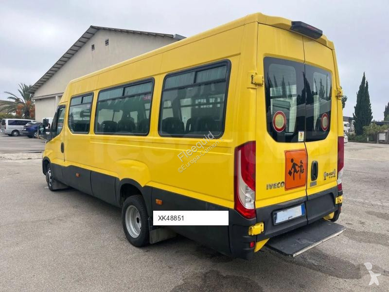 Междуградски автобус Iveco Daily