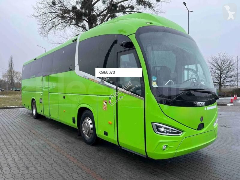 Междуградски автобус Irizar i6