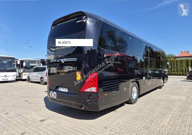 Междуградски автобус Neoplan CITYLINER /...