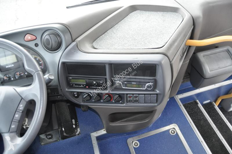 حافلة Irisbus  RECREO 12 Metre
