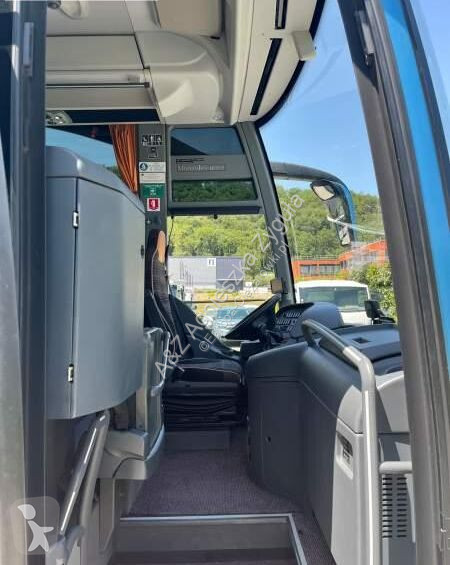 حافلة Mercedes RHD-L