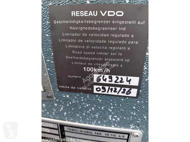 Távolsági autóbusz