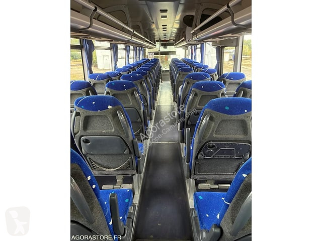 Távolsági autóbusz