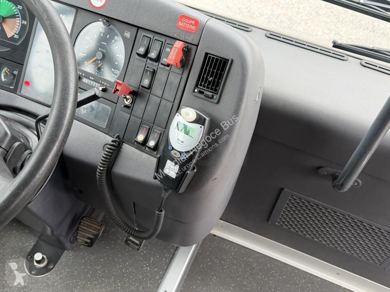 Távolsági autóbusz MAN  SU 283 A72