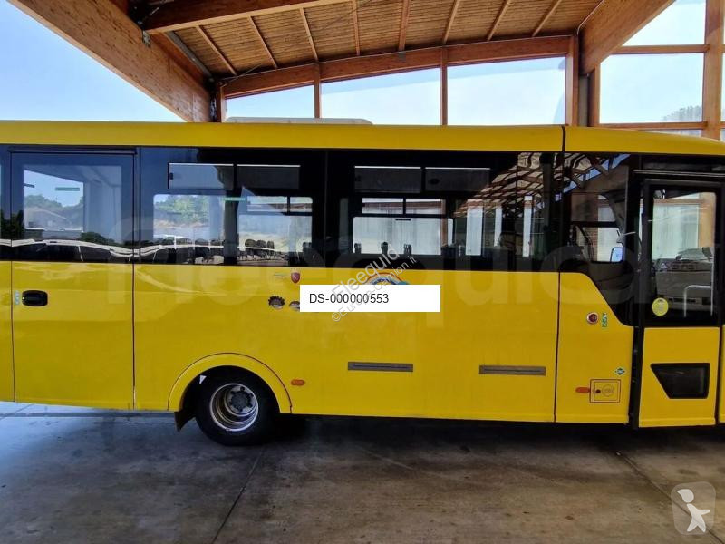 Междугородний автобус Iveco