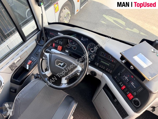 Междугородний автобус MAN R10 lift 49 pax+1+1