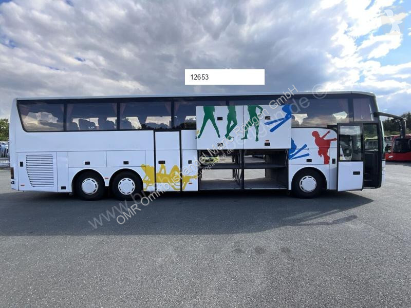حافلة Van Hool T 916
