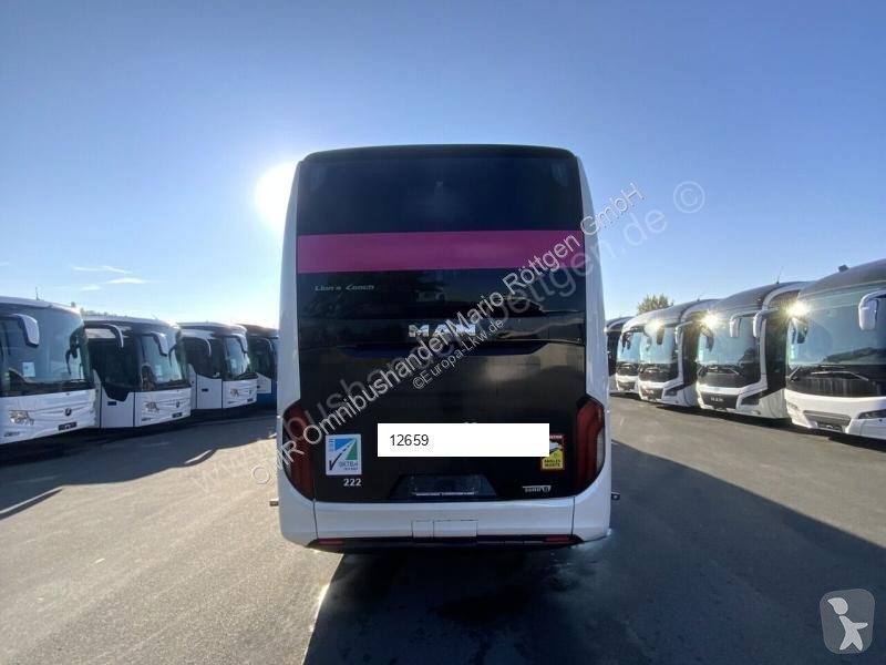 MAN R 08 coach