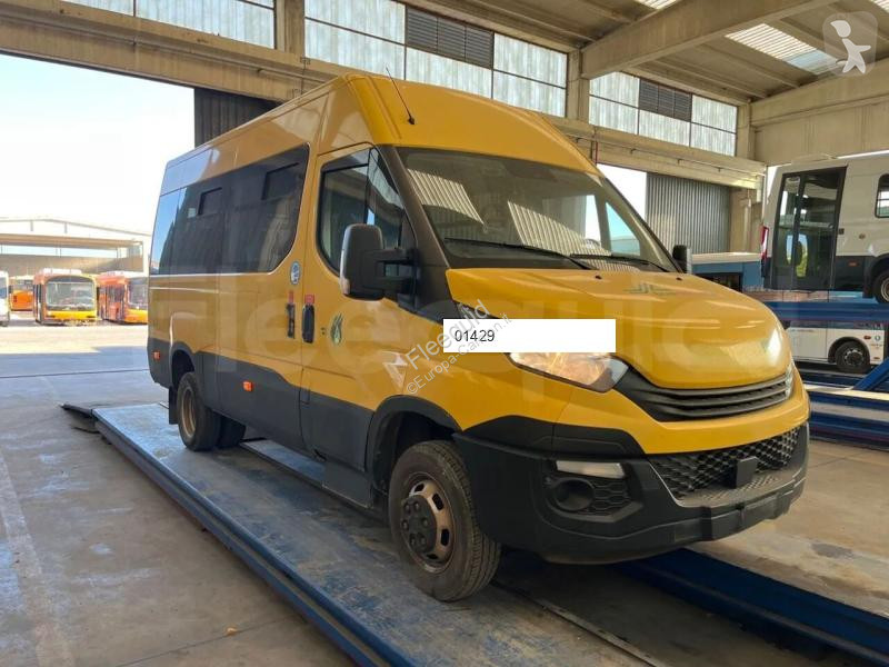 Iveco Daily coach