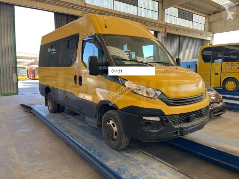 Iveco Daily coach
