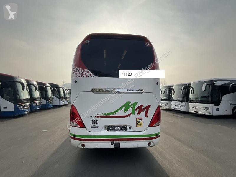 حافلة Neoplan