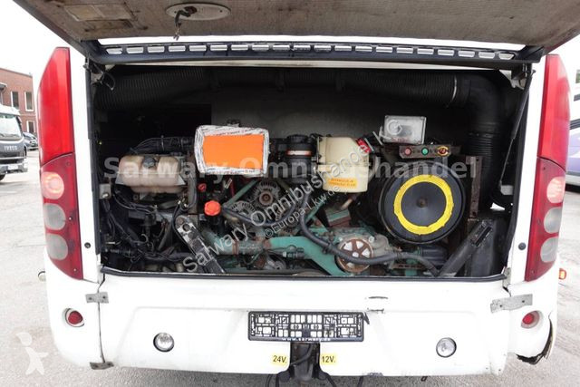 Autokar Volvo HD*63...