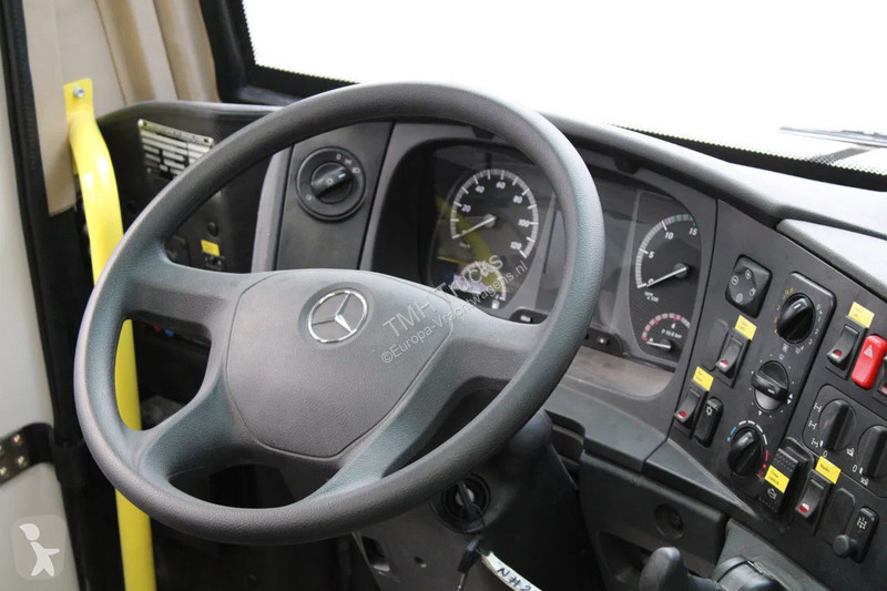 Touringcar Mercedes 1725 4x4 Passenger Bus