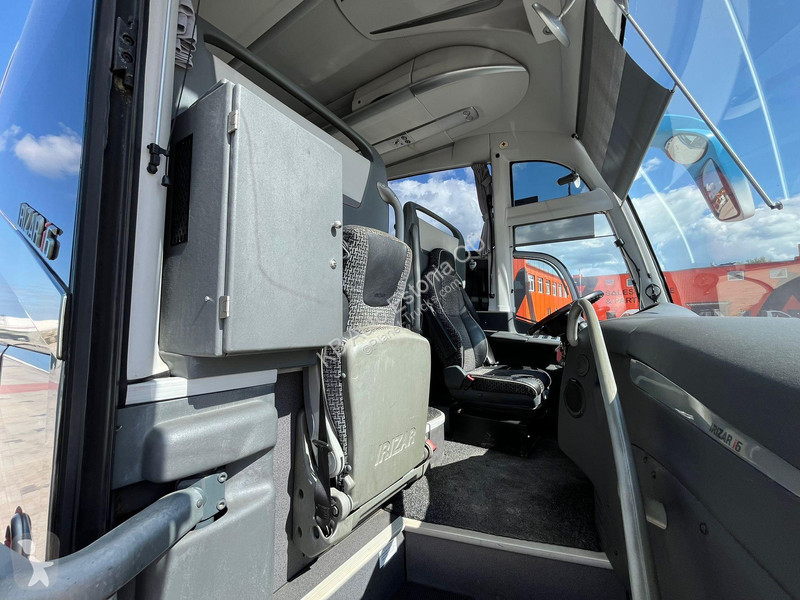 Autocar Scania K 440 i6 6x2*4 50+1+1 SEATS / AC...