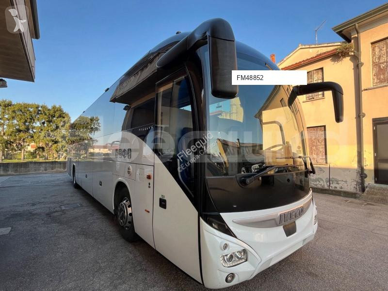 حافلة Iveco