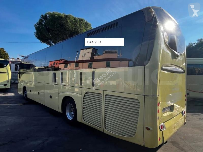 حافلة Iveco