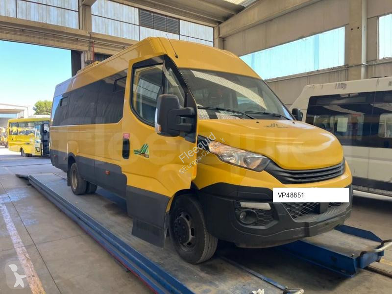حافلة Iveco Daily