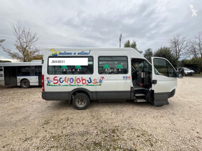 Autobus Iveco Daily