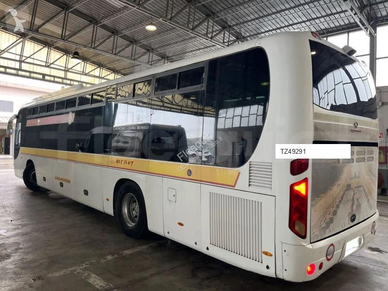 حافلة King Long XMQ6120