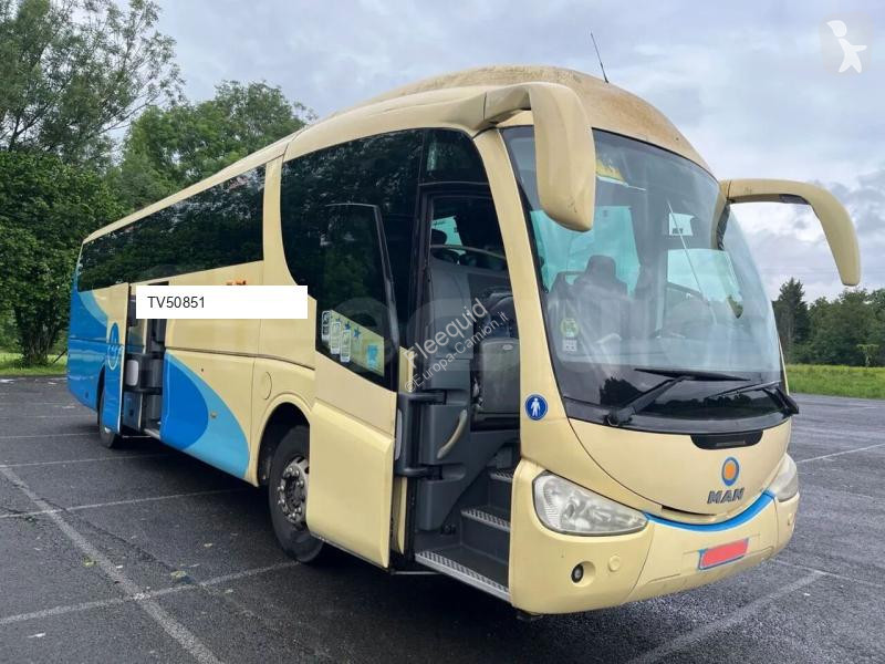 حافلة Irizar PB