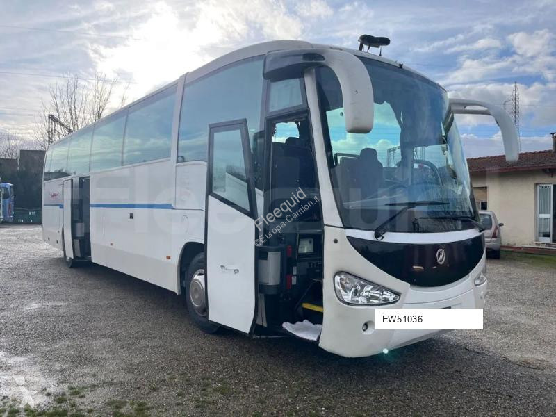 Междуградски автобус Scania Century