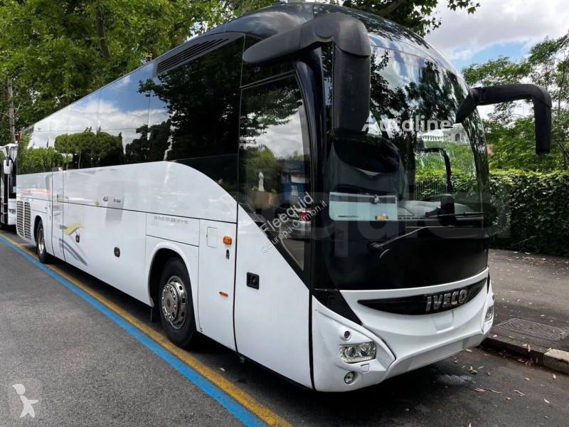 حافلة Iveco