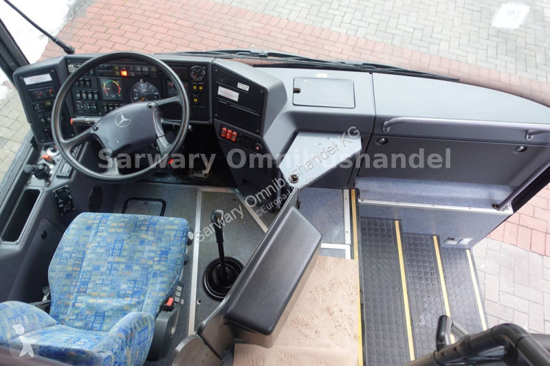 حافلة Mercedes O 550 L *66-Sitze*6-Gang*