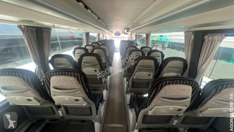Междуградски автобус Irizar I6