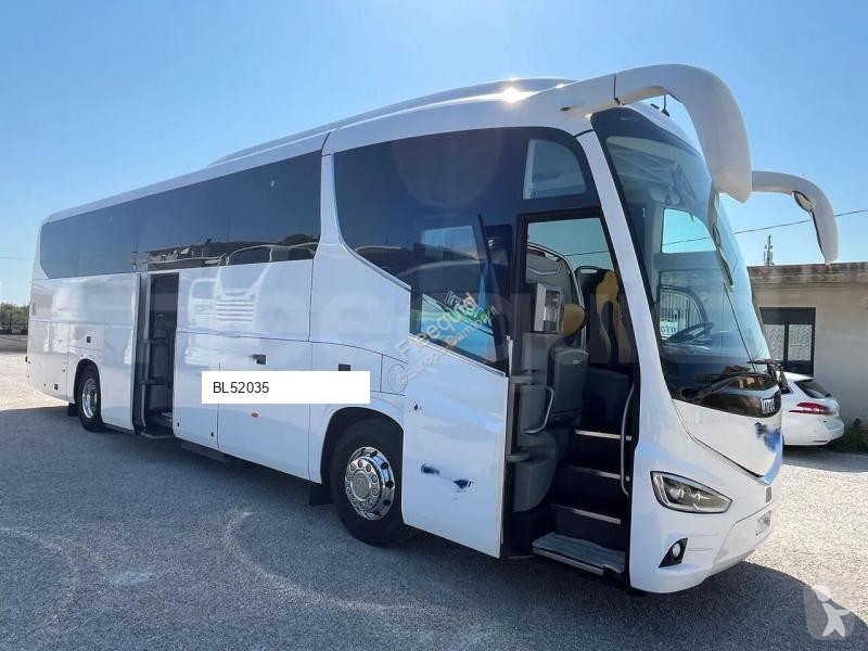 Autokar Irizar i8