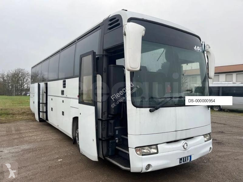 Ônibus viagem Iveco