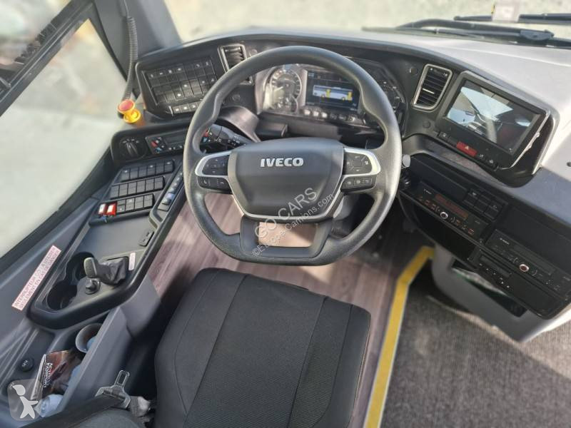 Távolsági autóbusz Iveco H 55+1+1+WC