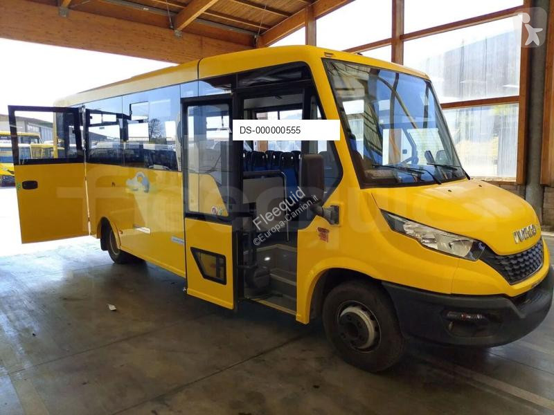 Междугородний автобус Iveco