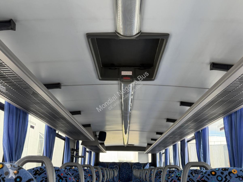MAN 3 coach