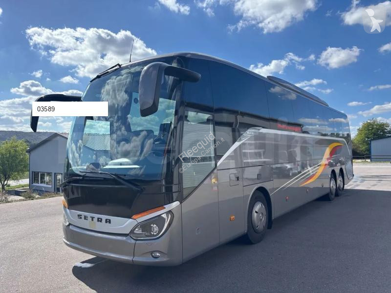 Setra S516 coach