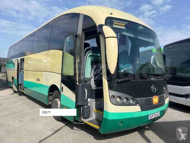 Mercedes Sunsundegui coach